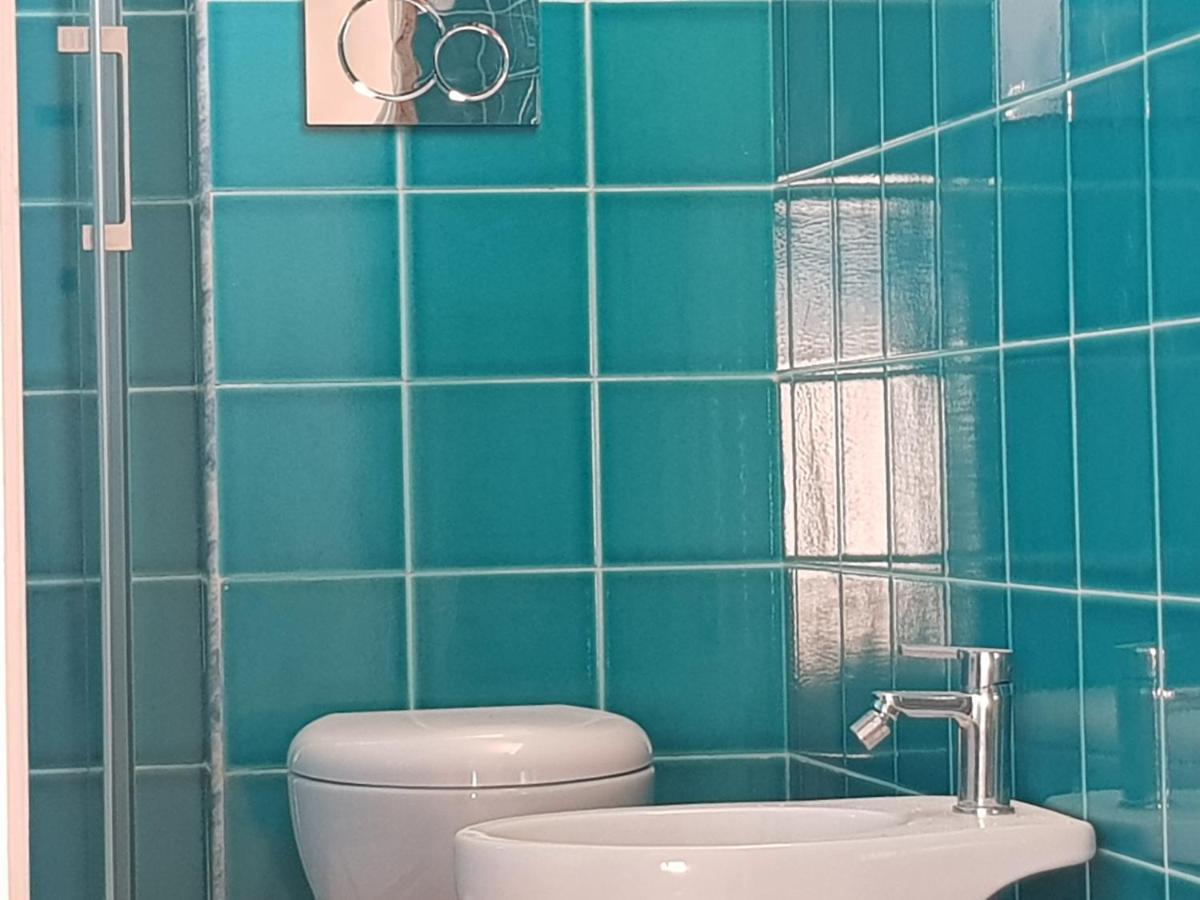 Suite Con Terrazzo Sul Mare E Discesa In Spiaggia A 加利波利 外观 照片